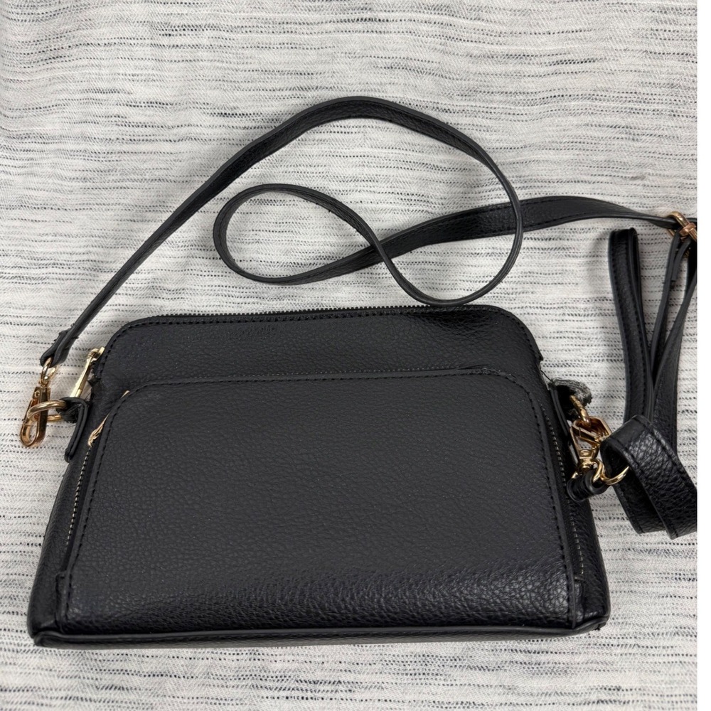 Marvolia Black Faux Vegan Leather Basic Crossbody Bag Classic Minimal Capsule